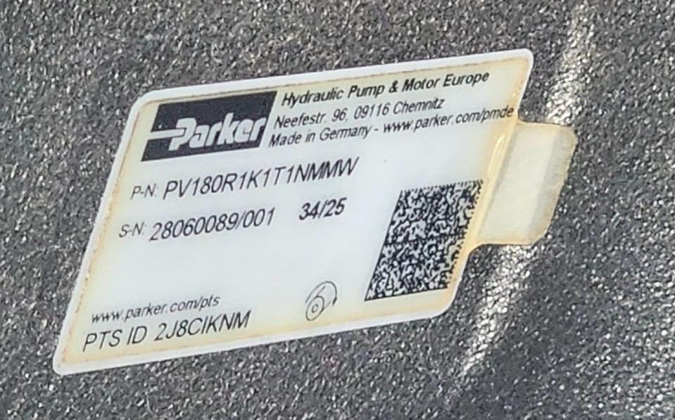 Parker New Hydraulic Pump Part No : PV180R1K1TNMMW - Image 2
