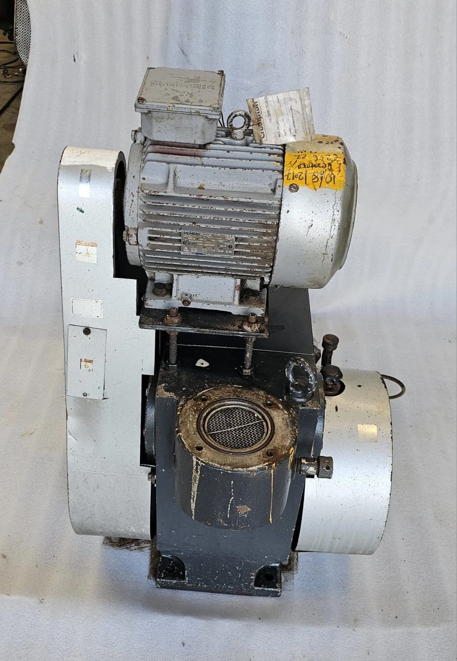 SHINKO SEIKI Oil Sealed Rotary Vaccum Pump Type:SR-25BII - Image 9